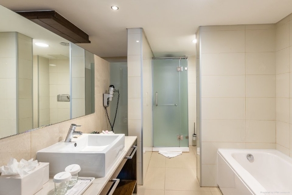 The Palace Hotel (Sliema)